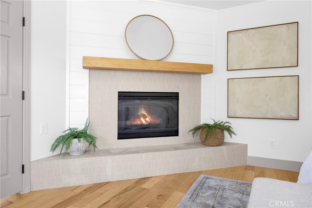 5894 E Appian