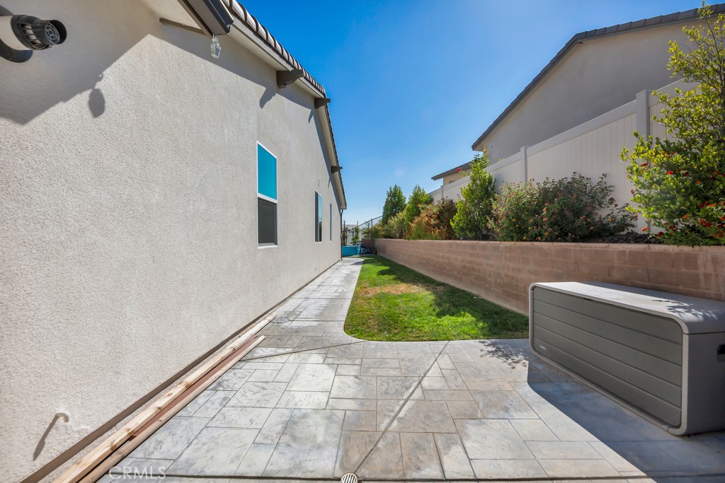 28553 Foothill