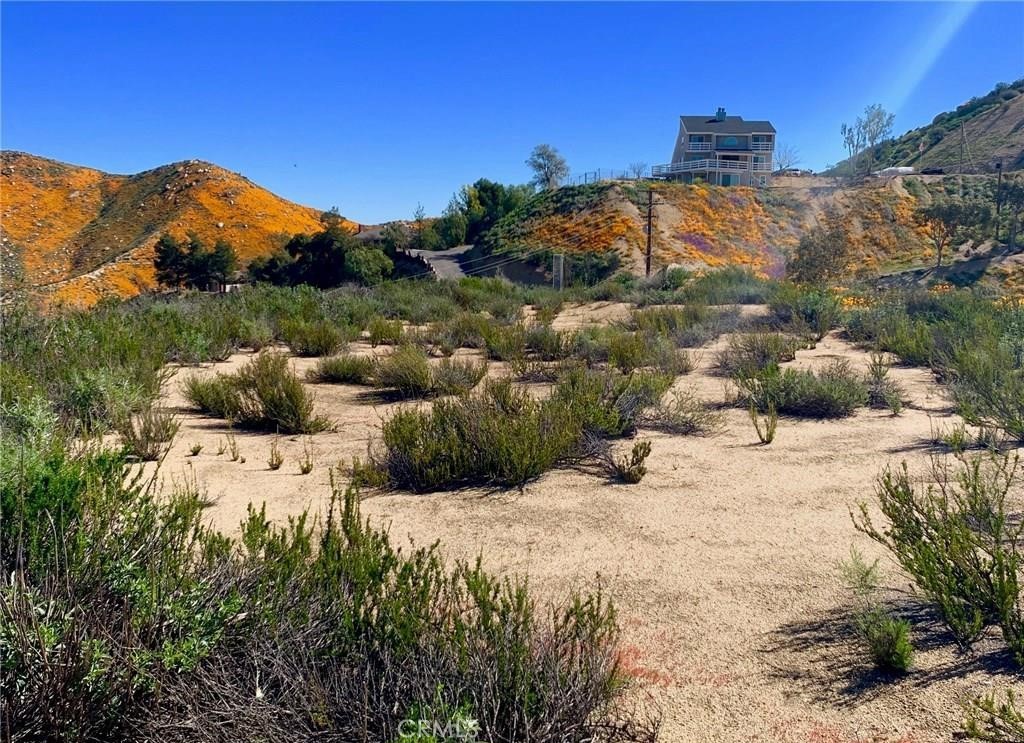 0 Elsinore Heights