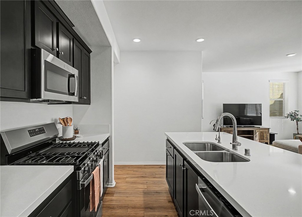 29330 Bovenzi Court
