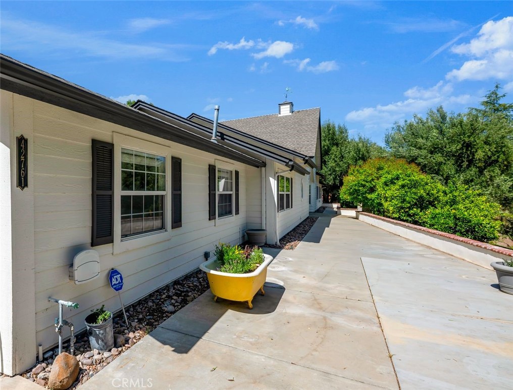 42761 Juniper