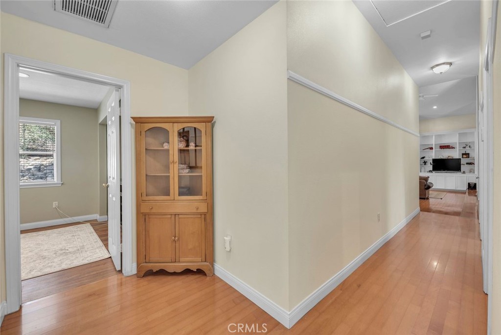42761 Juniper