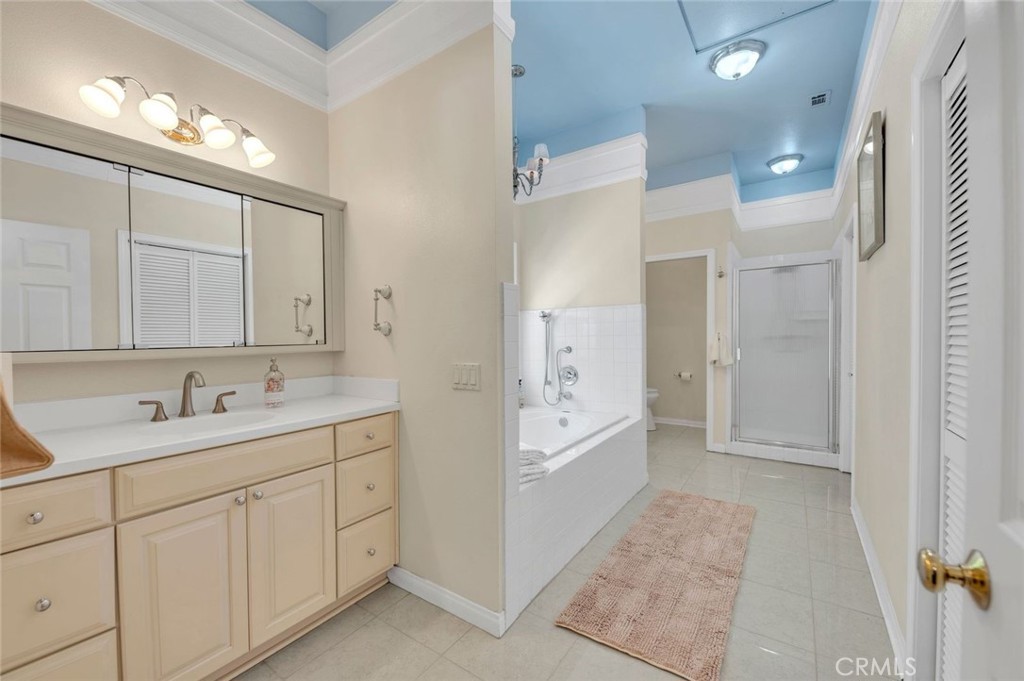 42761 Juniper