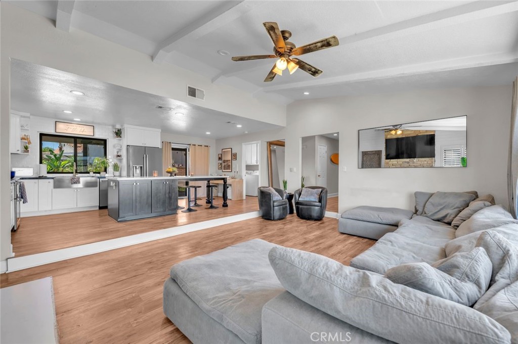 22511 Pin Tail Drive