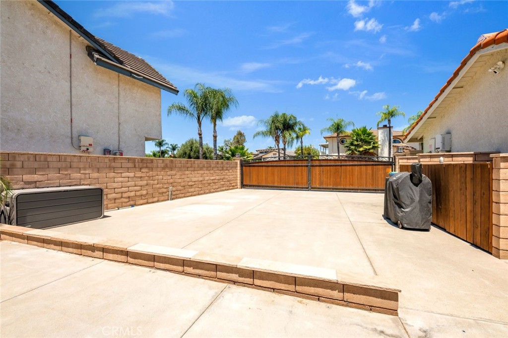 22511 Pin Tail Drive