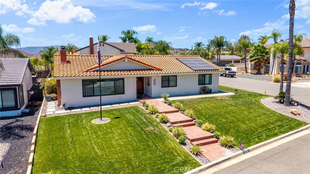 22511 Pin Tail Drive