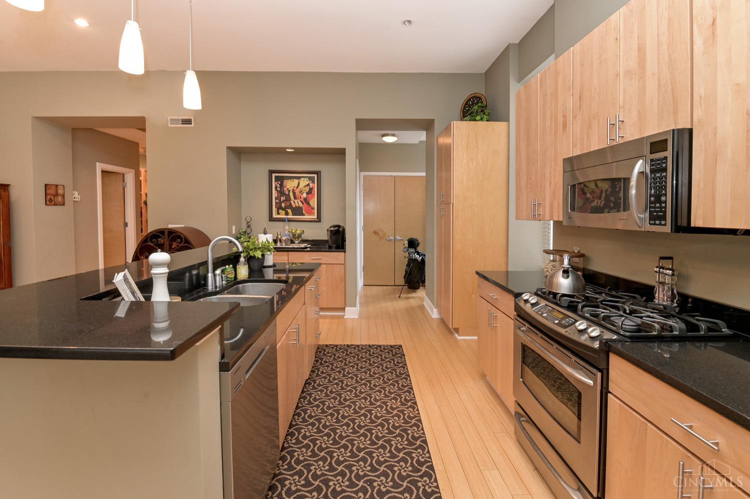 621 Main Street 2B
