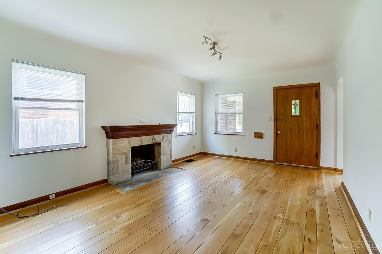 4109 Jora Lane
