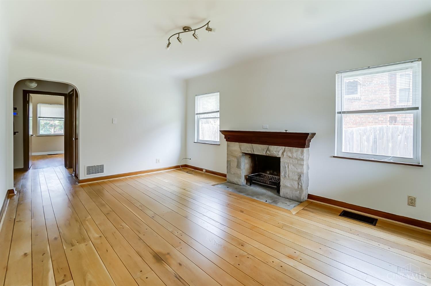 4109 Jora Lane
