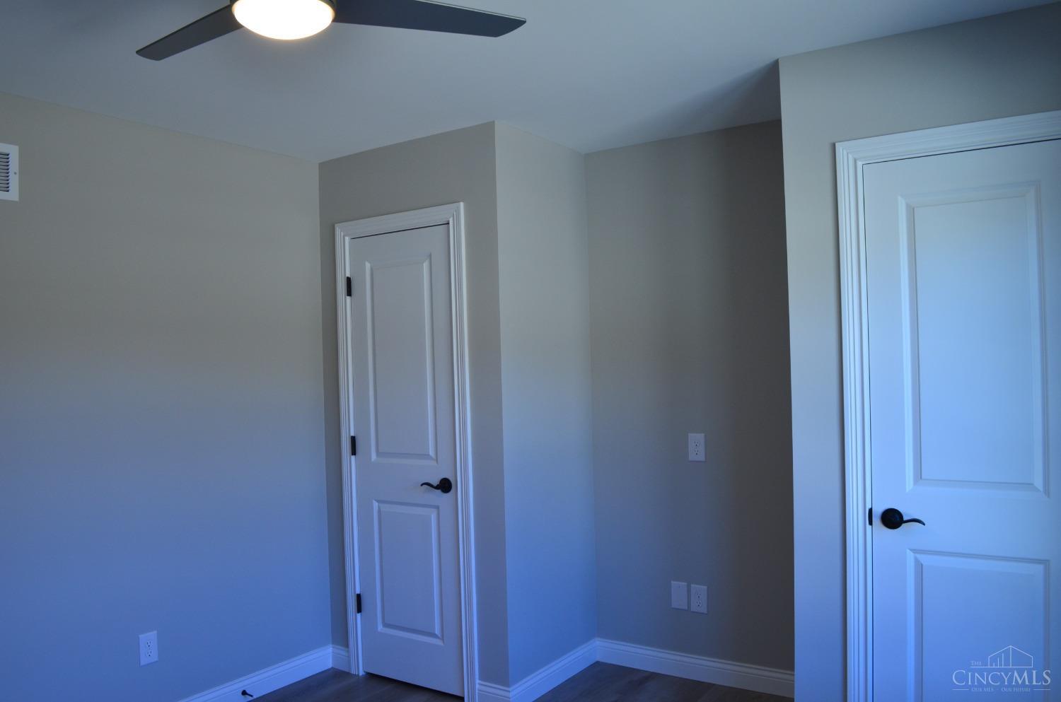 4 Peregrine Way