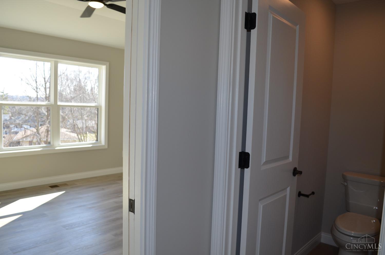 4 Peregrine Way