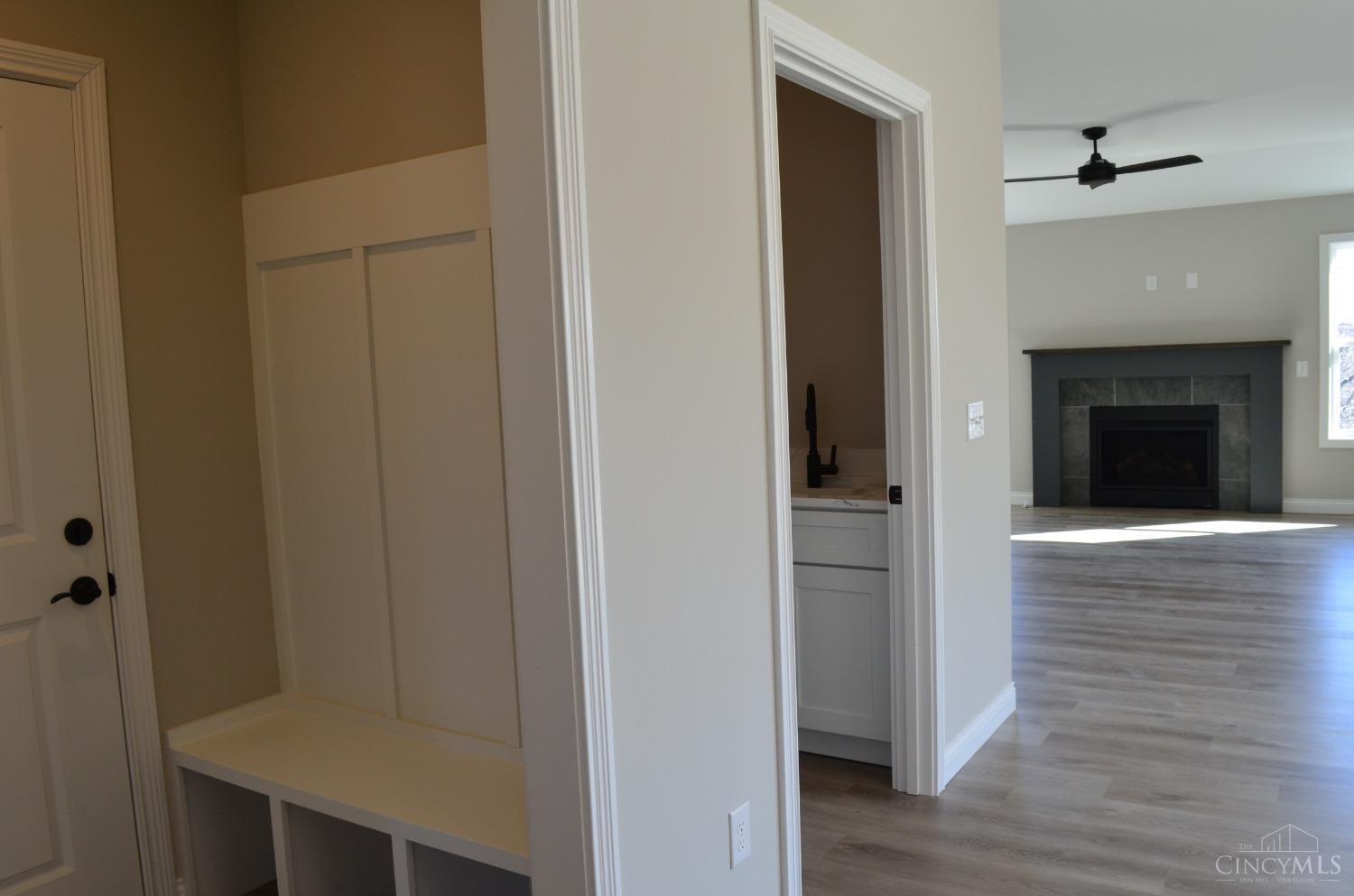 4 Peregrine Way