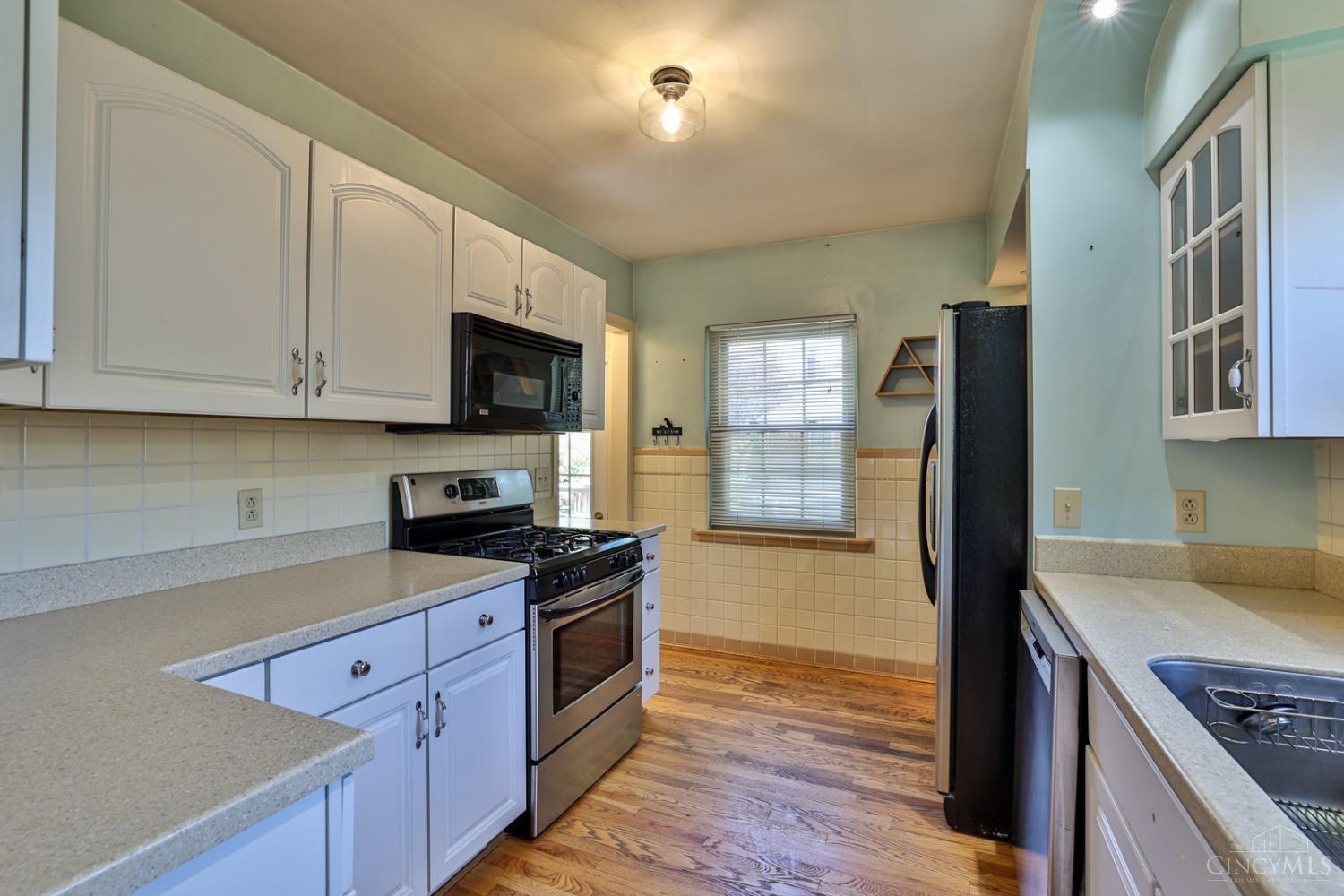 4110 Sherel Lane