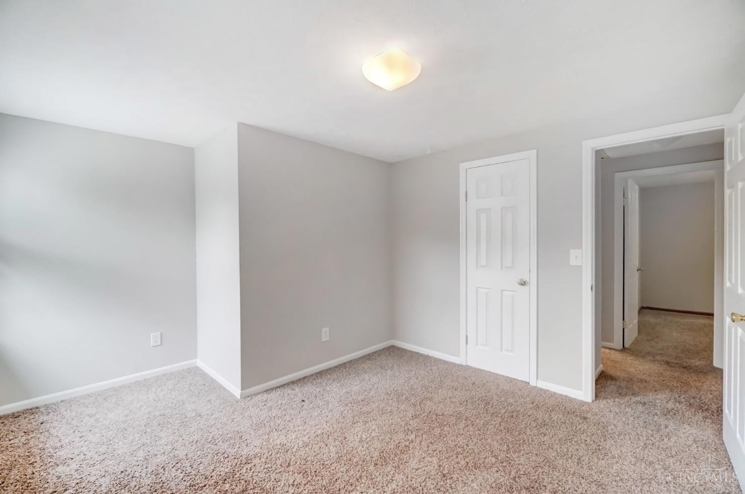 650 Woodvalley Lane