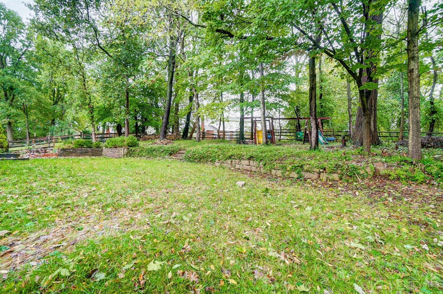 650 Woodvalley Lane