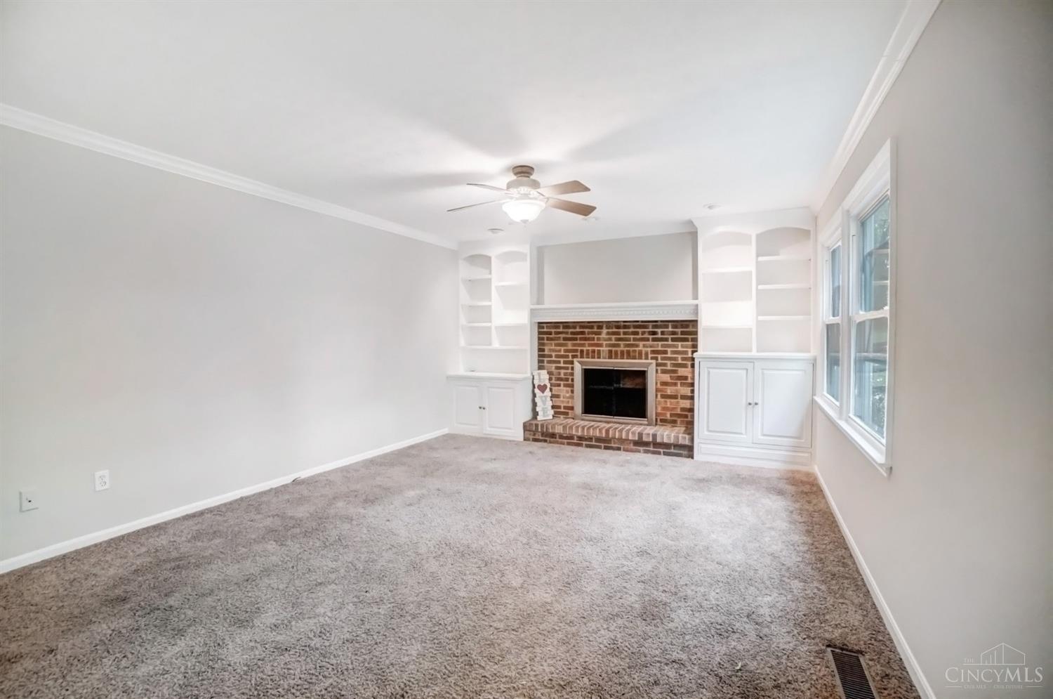 650 Woodvalley Lane