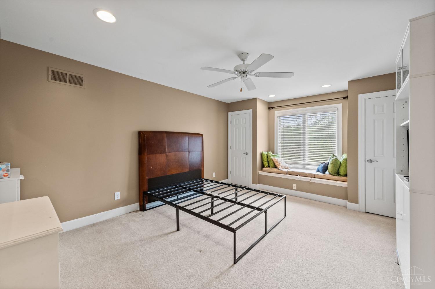 274 Vista Ridge Drive