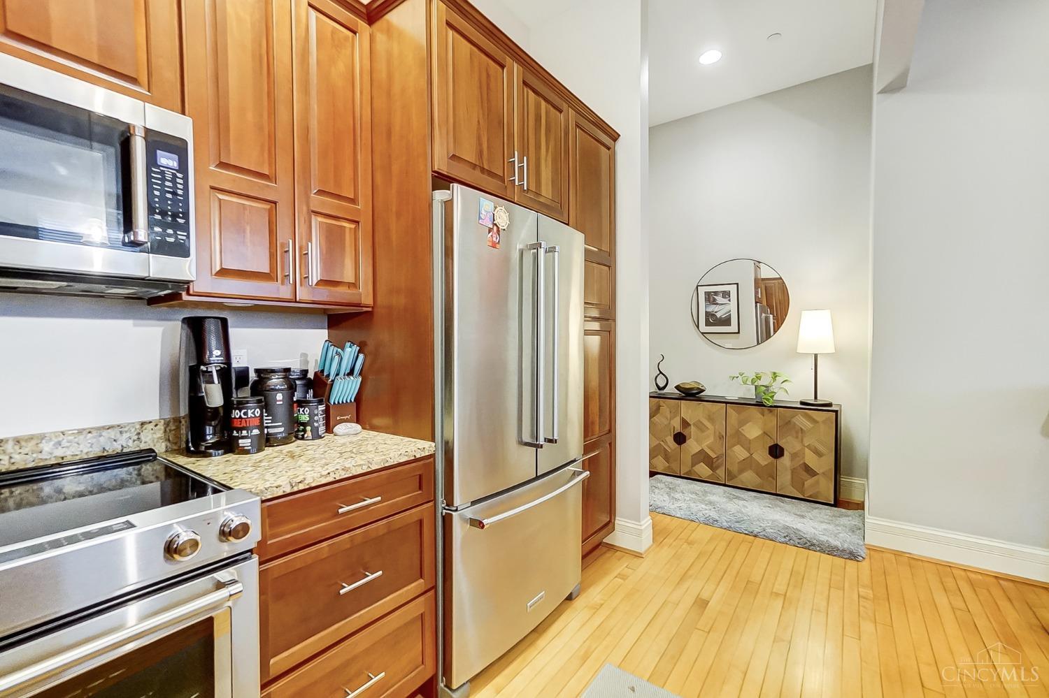 1125 St Gregory Street 302