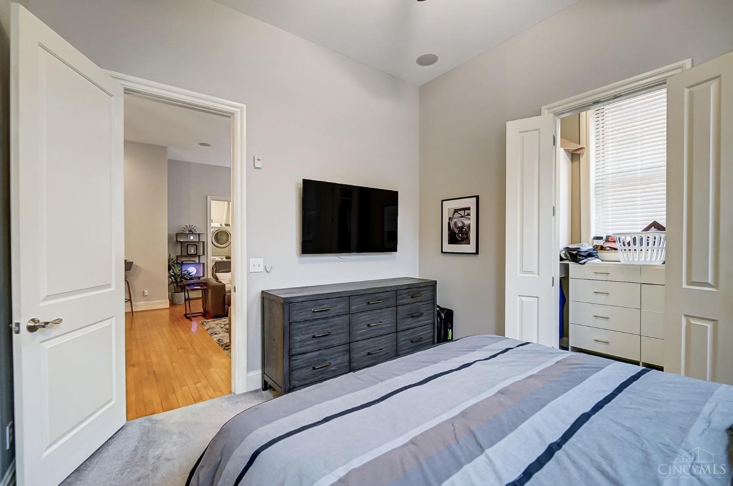 1125 St Gregory Street 302