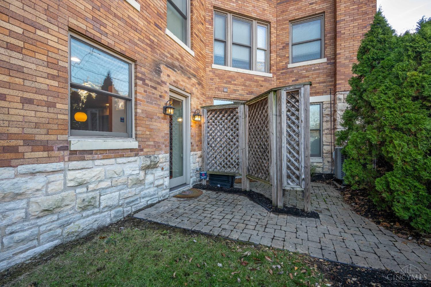 2356 Park Avenue 105