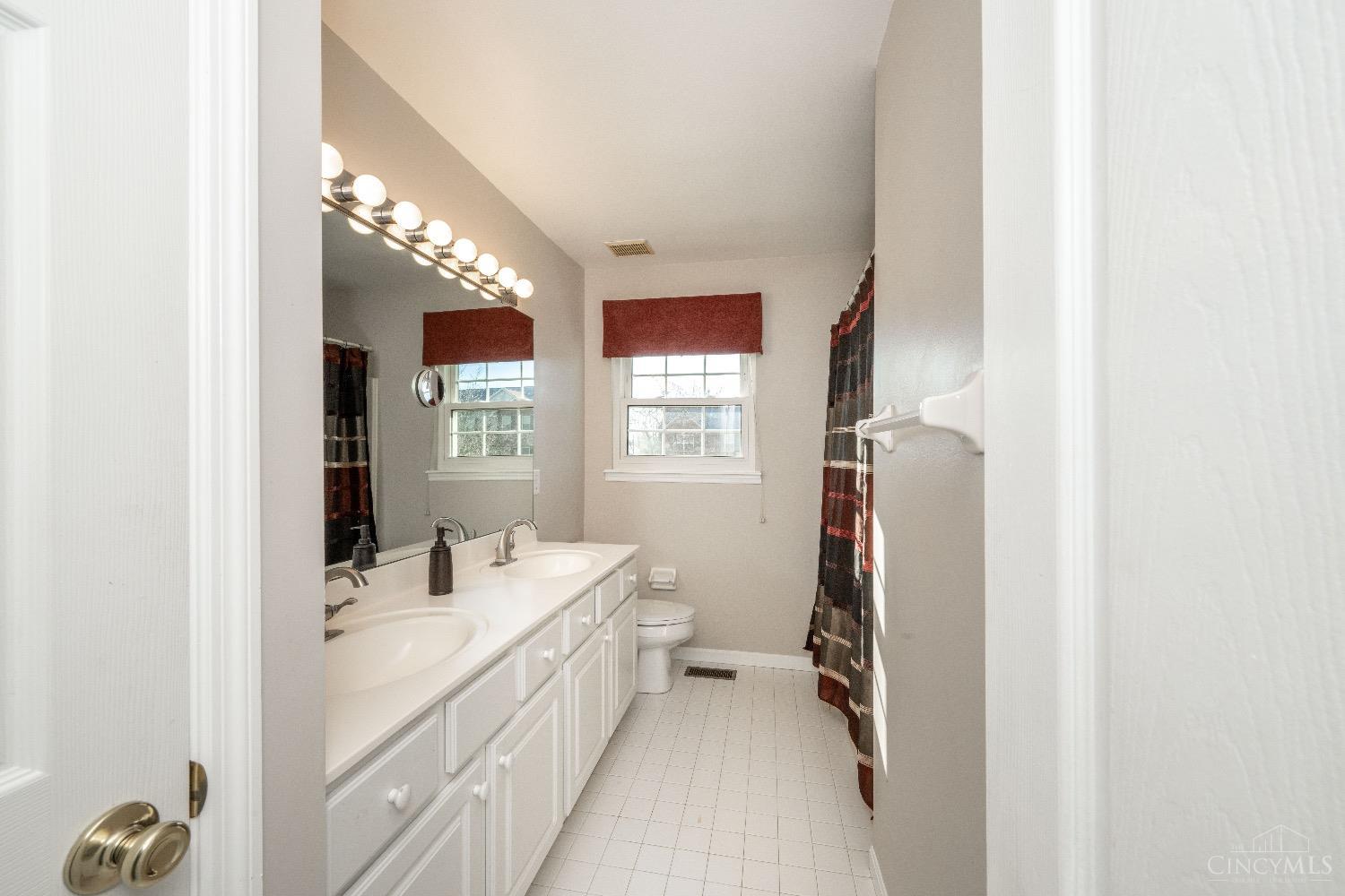 2576 Arborwood Drive