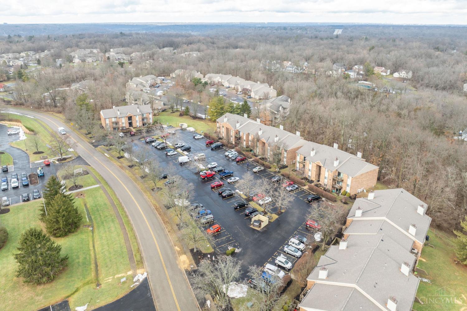 5975 Meadowcreek Drive 4