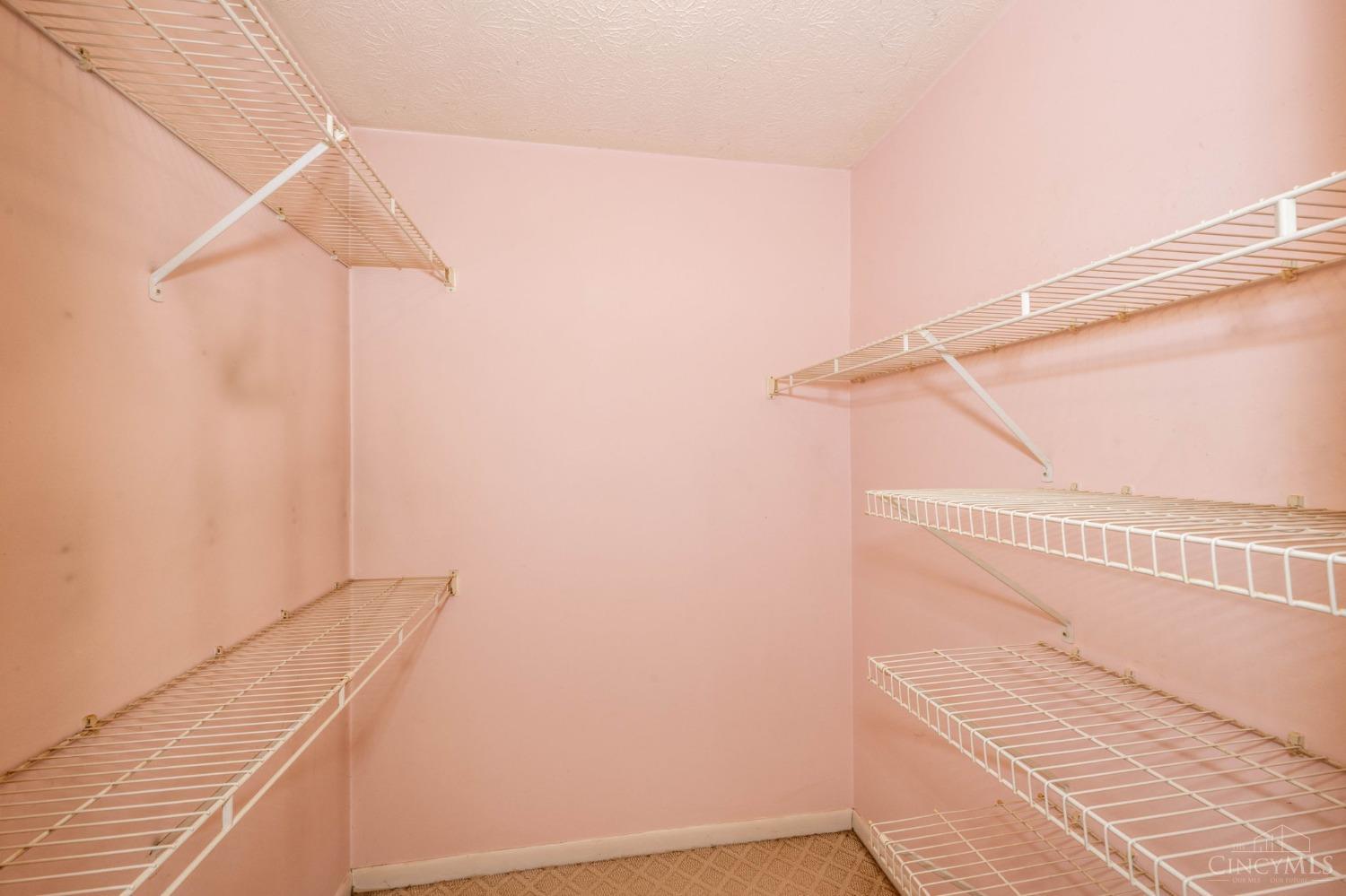 5975 Meadowcreek Drive 4