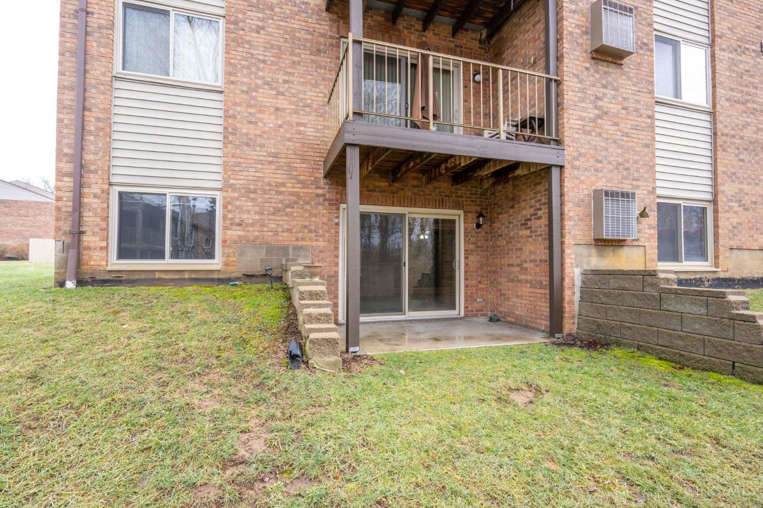5975 Meadowcreek Drive 4