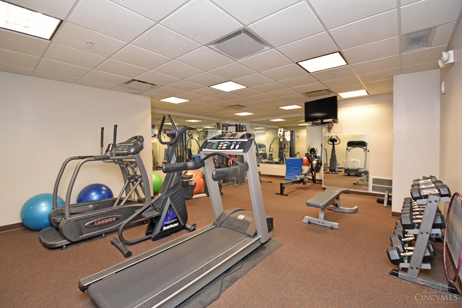 30 E Central Parkway 901