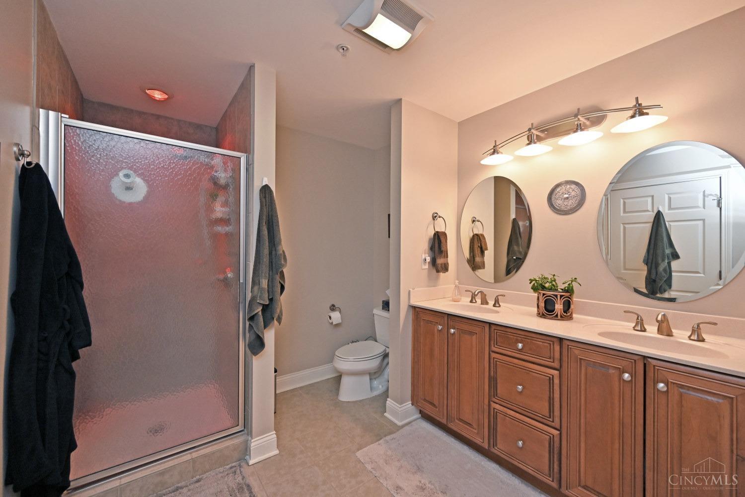 30 E Central Parkway 901