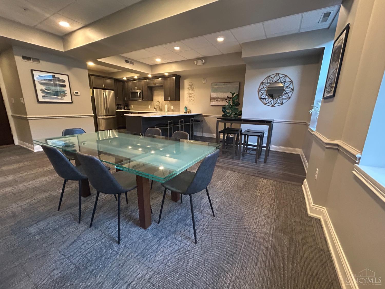 30 E Central Parkway 901