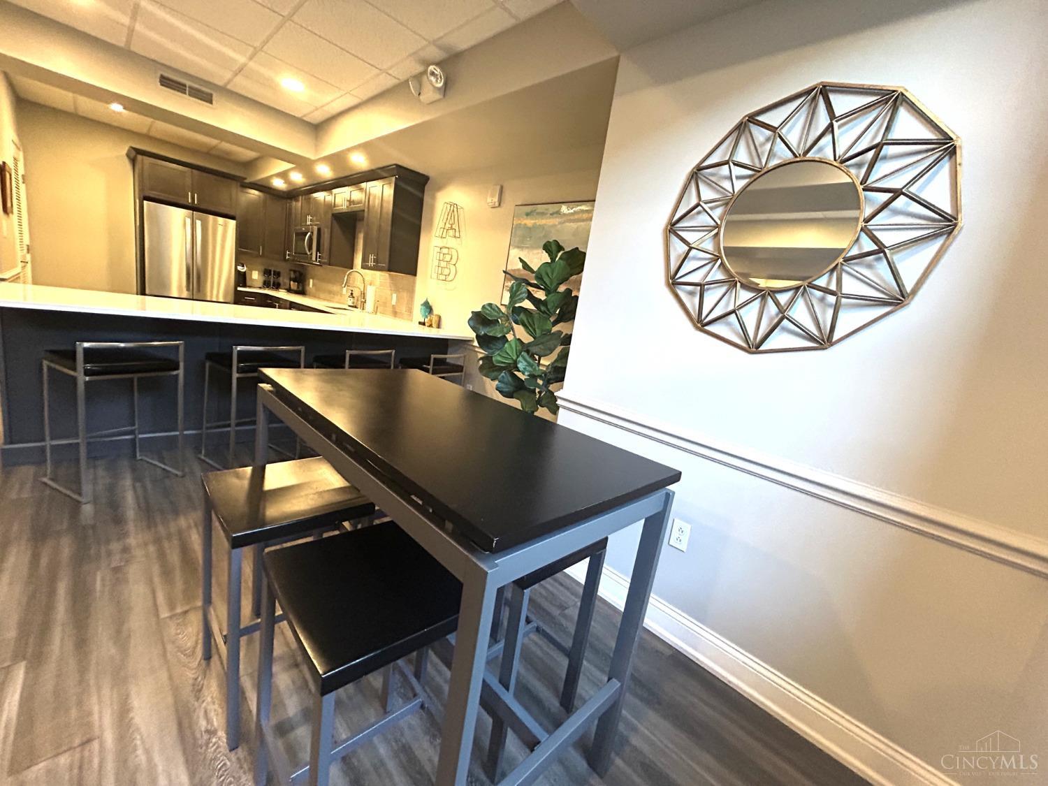 30 E Central Parkway 901