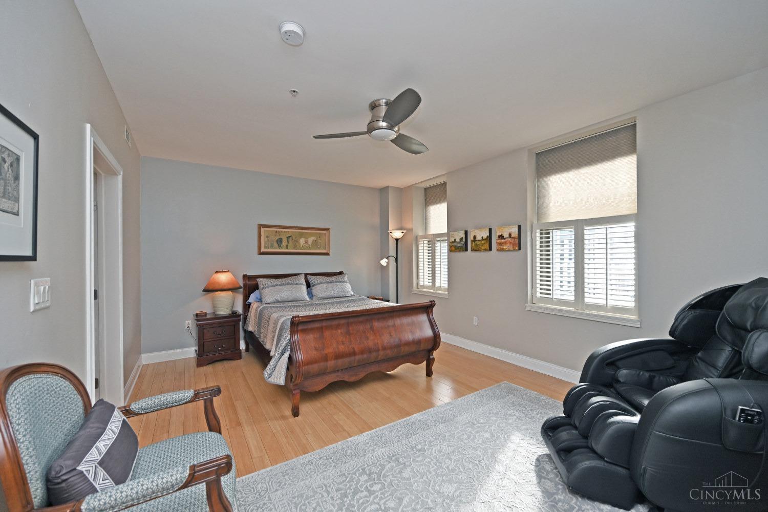 30 E Central Parkway 901