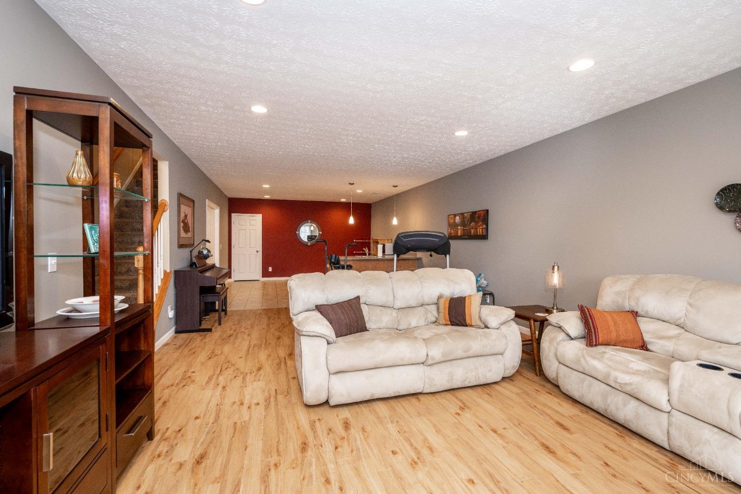 6963 Aspen Point Court
