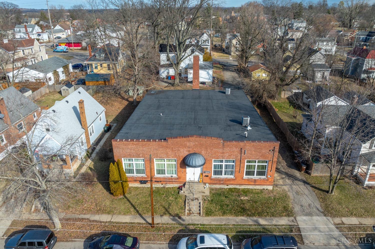 1514 Kinney Avenue 1