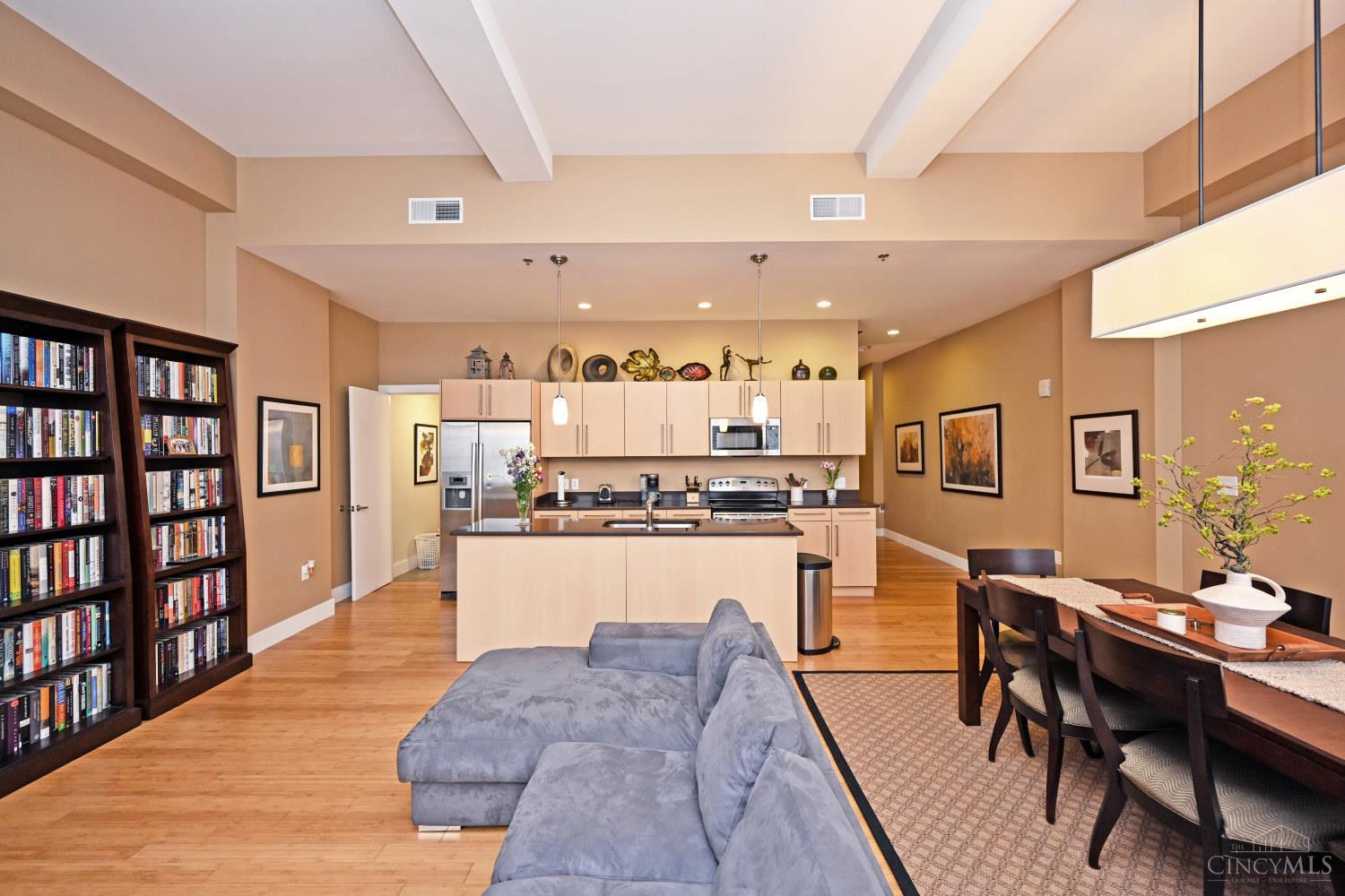 15 W Fourth Street 413