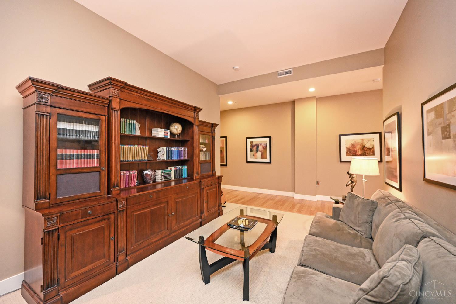 15 W Fourth Street 413