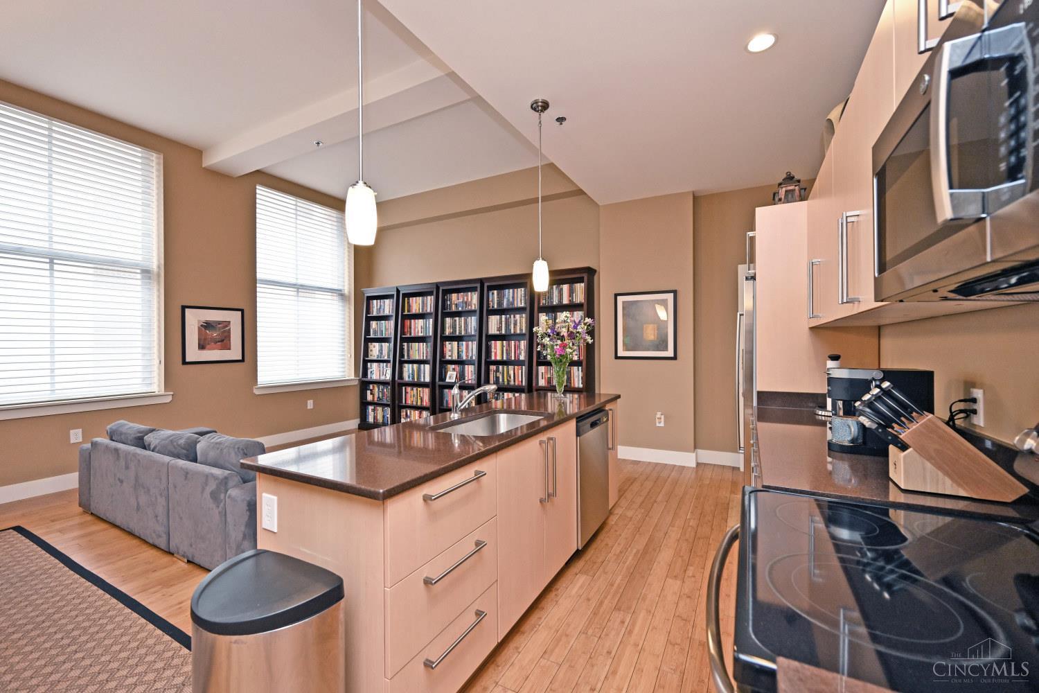 15 W Fourth Street 413