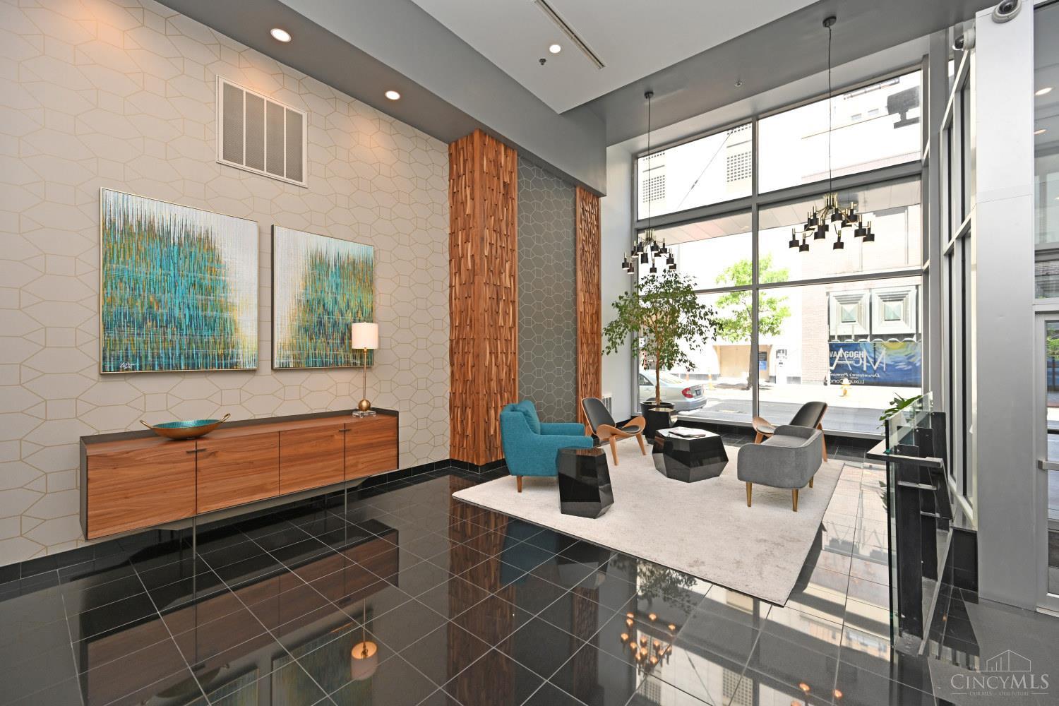 15 W Fourth Street 413