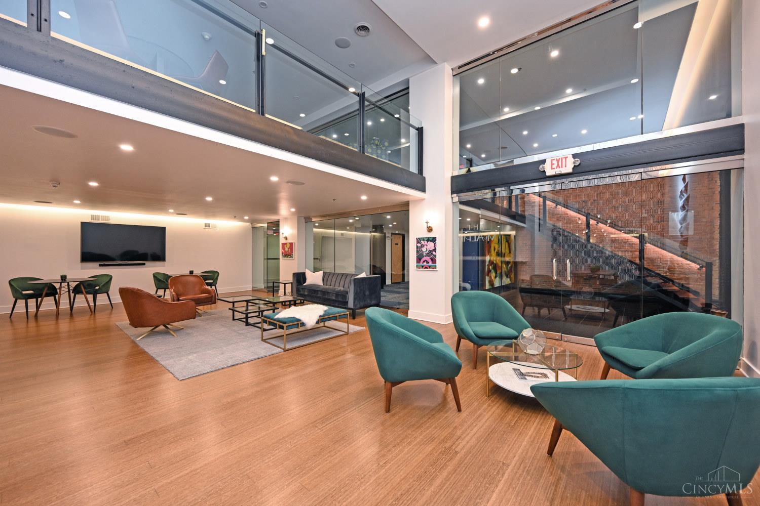 15 W Fourth Street 413