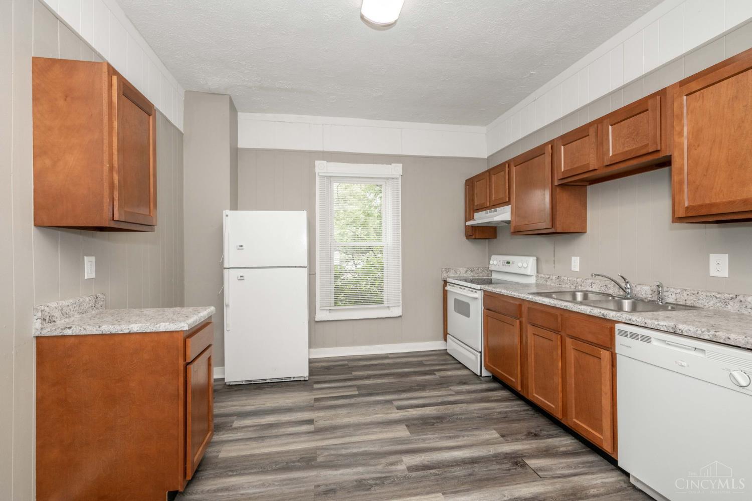 5109 Kenwood Road