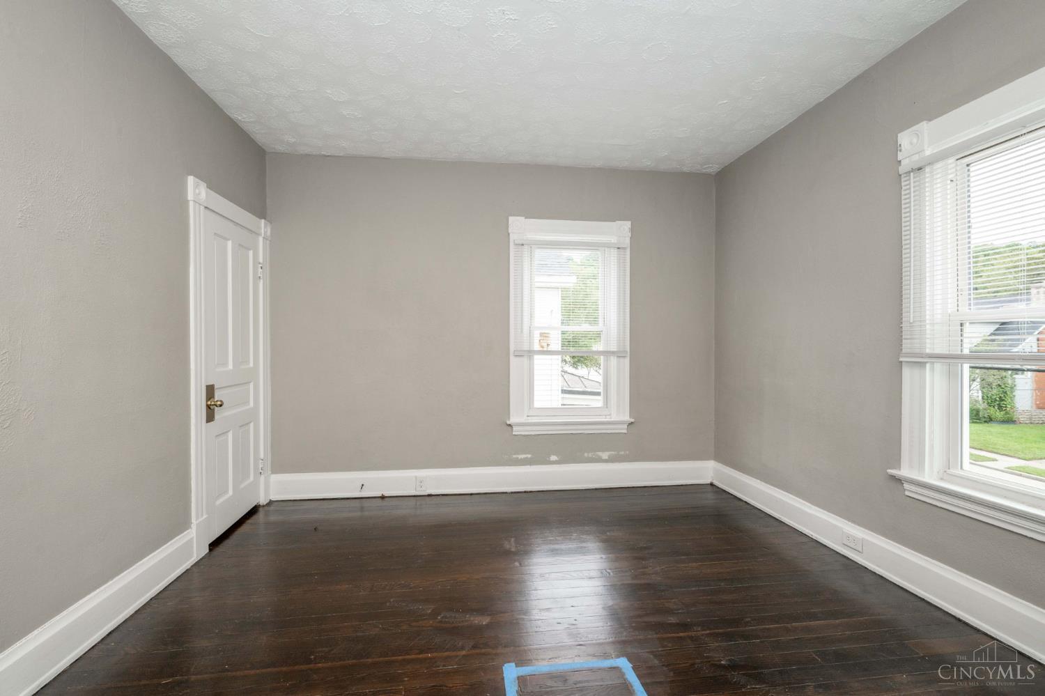 5109 Kenwood Road