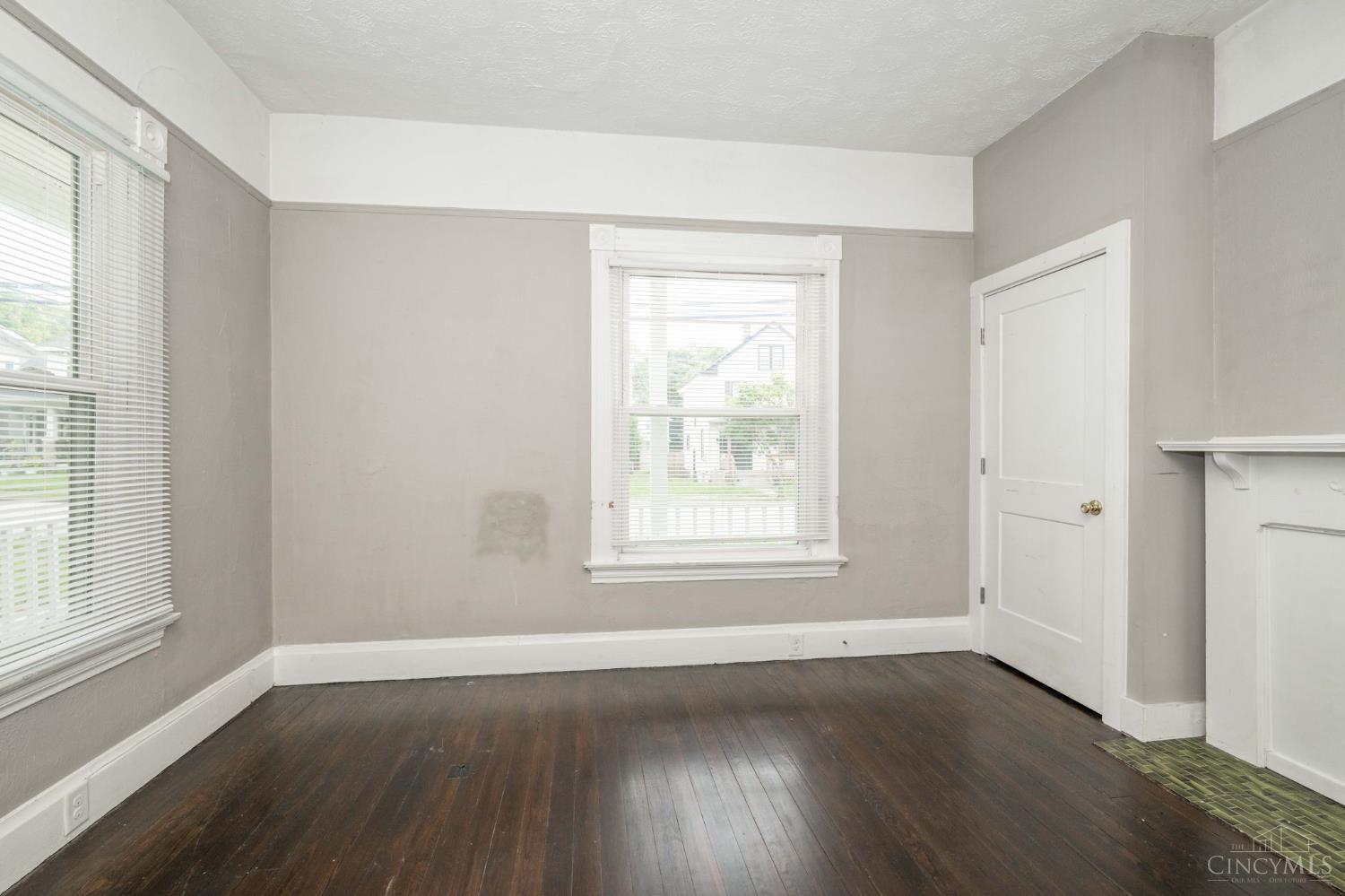 5109 Kenwood Road