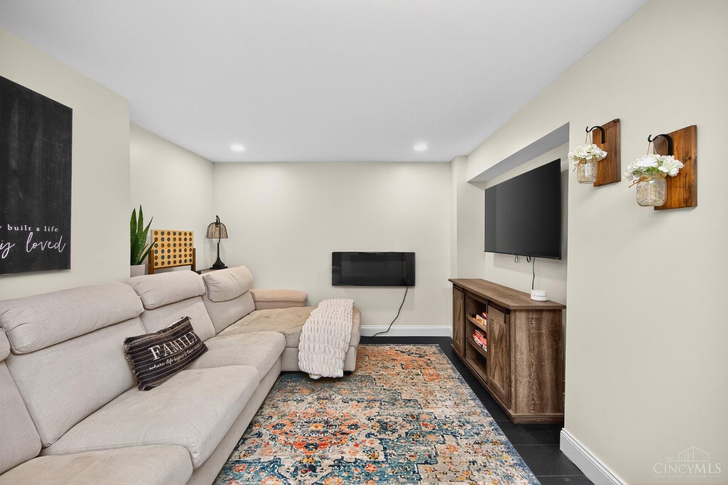 5205 Minuteman Court