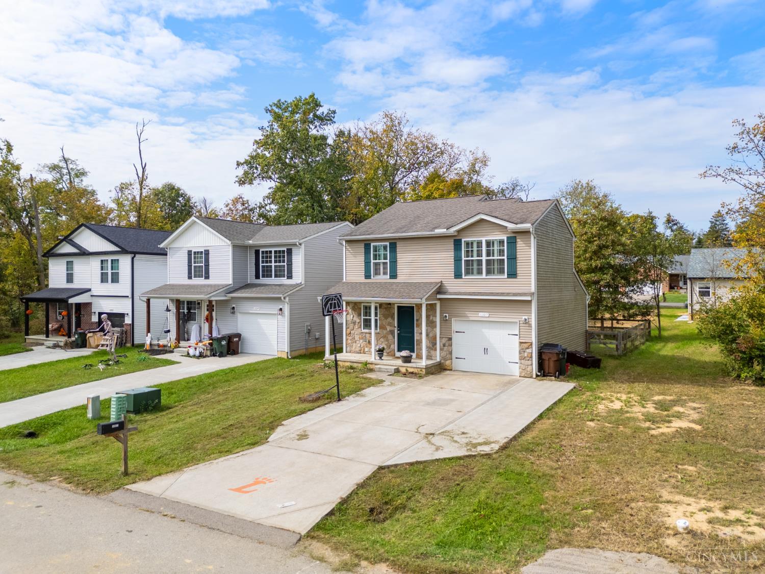 12077 Maple Drive