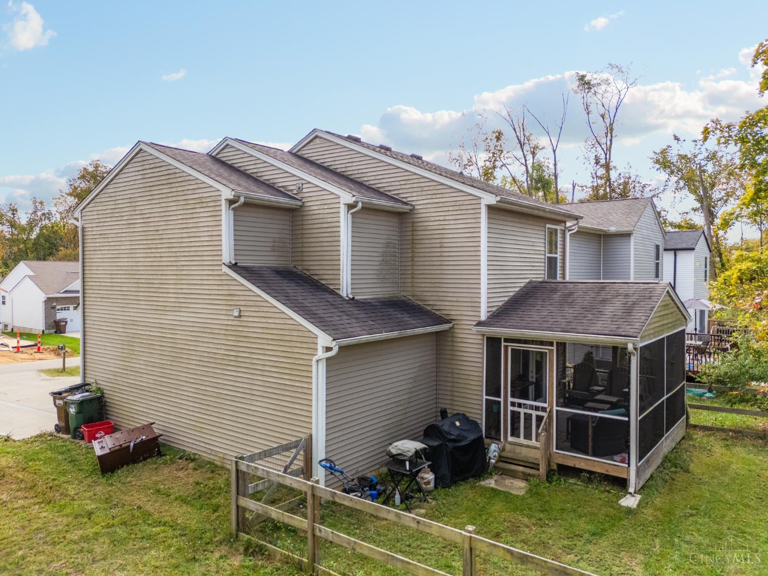 12077 Maple Drive