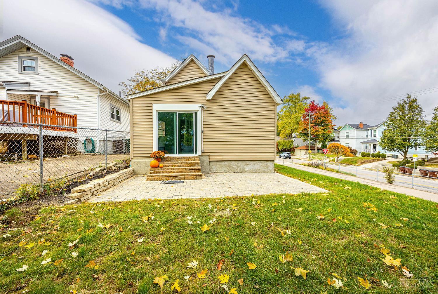 3660 Monteith Avenue