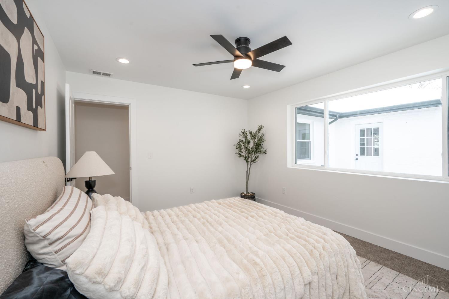 7063 State Route 128