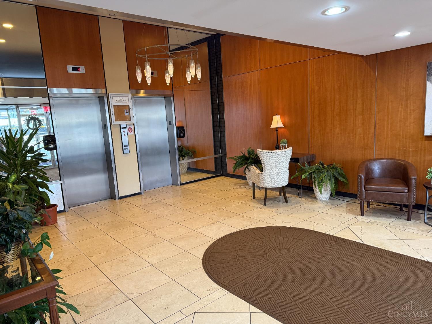 810 Matson Place 807