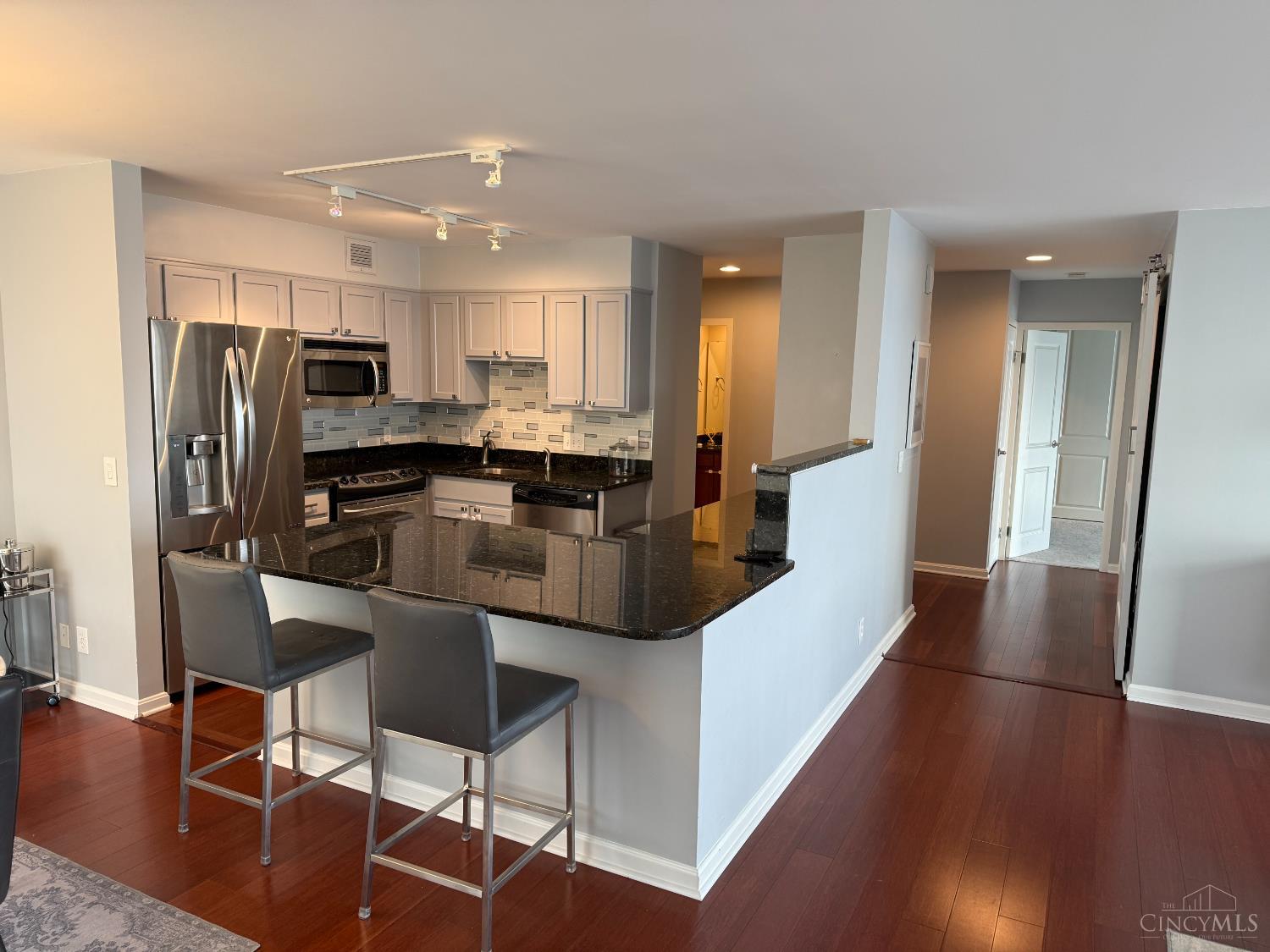 810 Matson Place 807